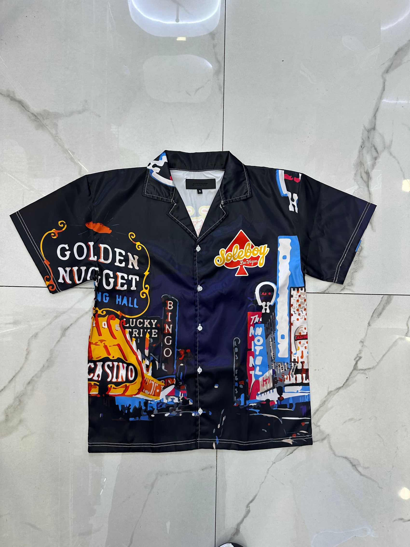 Casino Button Up