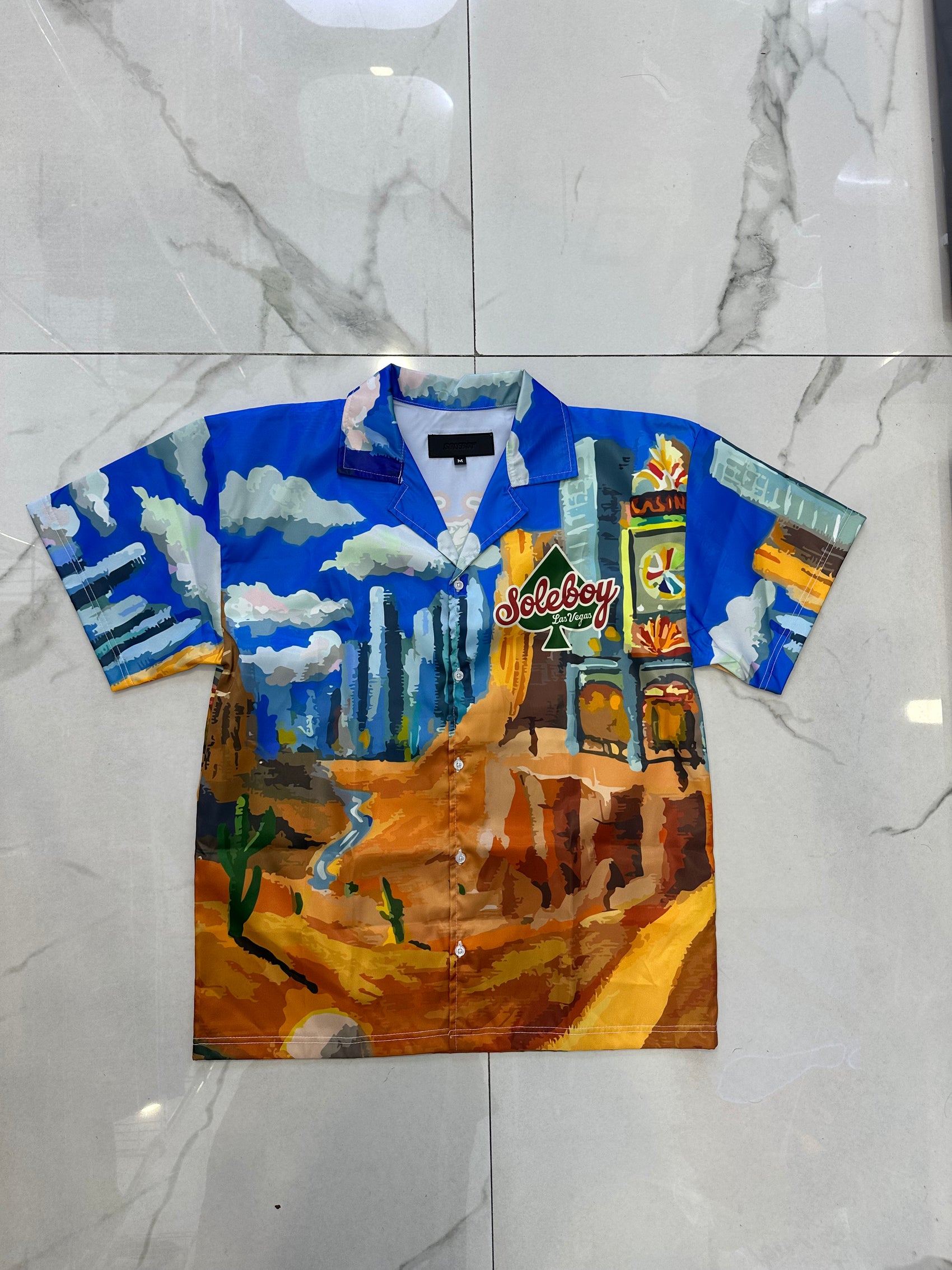 CANYON BUTTON UP